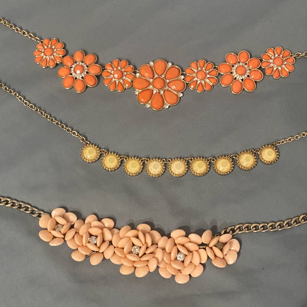 5 Bubble Statement Necklaces - image 2